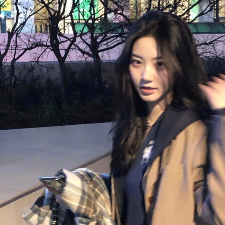 彩鸾春色
